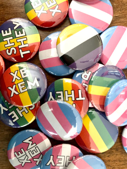 PRIDE Buttons