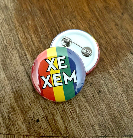 Xe/Xem Rainbow Button 1"